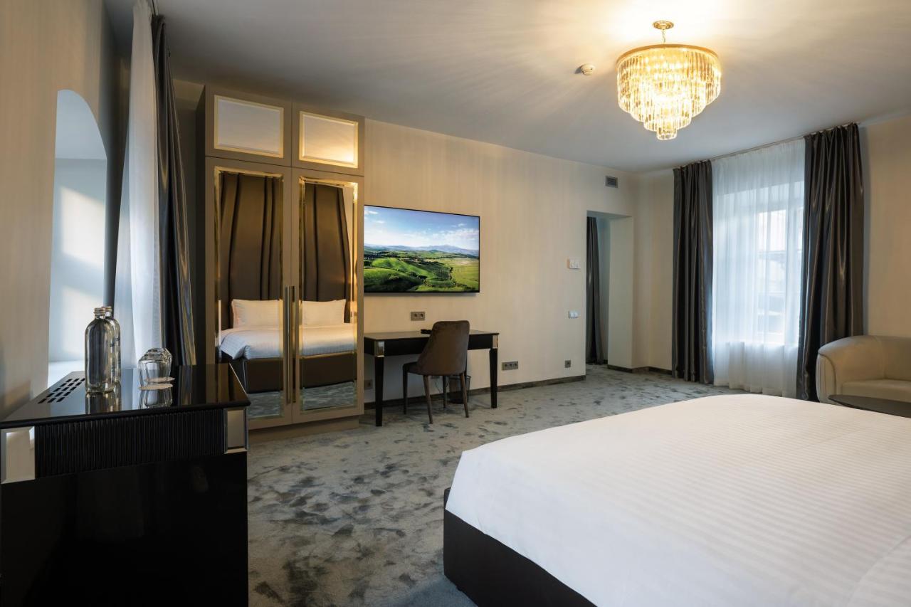 St Palace Hotel Vilnius Exterior photo